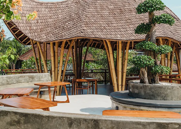Vakantiepark Putri Ayu 3*