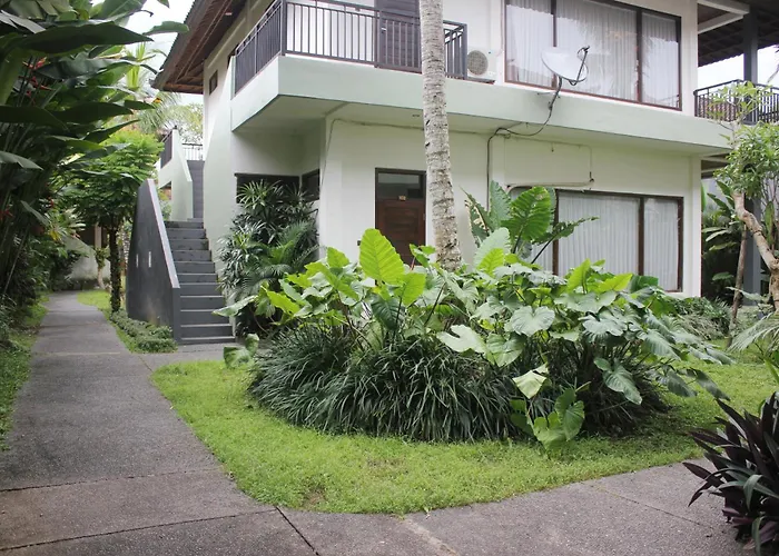 普特里阿玉小屋 3* 乌布